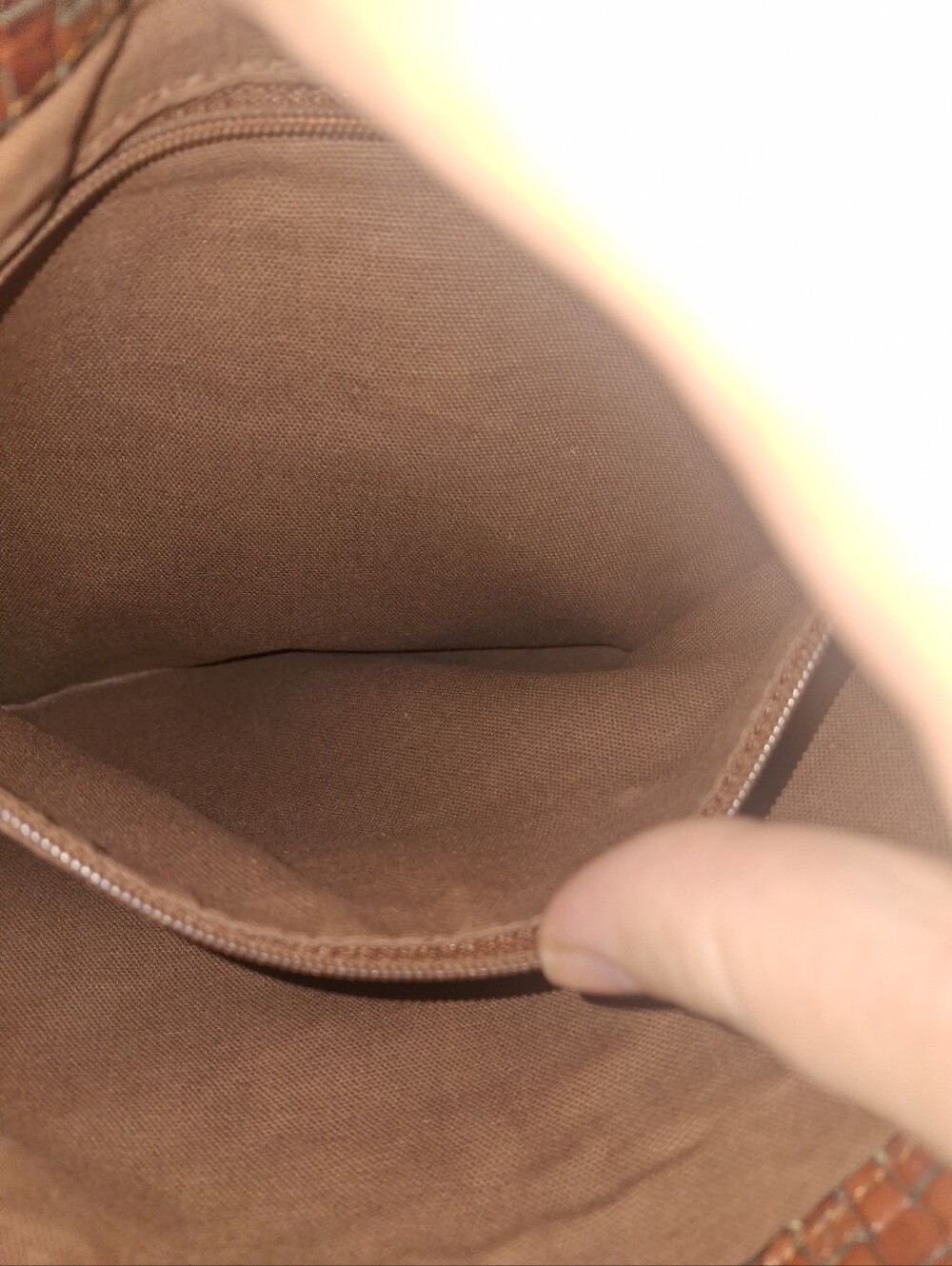 CEM Purse - Picture 6 of 7